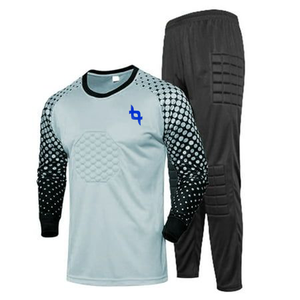 Nuevo Conjunto de Uniforme de Portero de Fútbol, Pantalones Cortos, Jersey Transpirable de Secado Rápido y Antibacteriano - Product Image 3