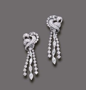 ต่างหูเพชรทรงหยดน้ำแบบคลาสสิก เพชรเพาะเลี้ยงในห้องปฏิบัติการ พร้อมเงินแท้ 925 รับรองโดย IGI เหมาะสำหรับใส่รับปริญญา เพชรคุณภาพอเมริกัน - Product Image 1