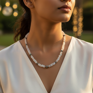 Collar de Cuentas Plateadas para Mujer con Cuentas de Piedra Lunar y Diamantes, Chapado en Rodio, Estilo Religioso, Cadena para Boda o Regalo - Product Image 1