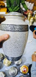 Urnes funéraires pour adultes en aluminium de style américain de haute qualité, capacité de 220 pouces cubes, finition artisanale pour les cendres à bas prix - Product Image 5