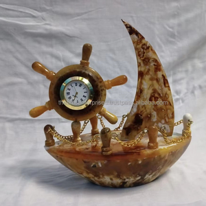 Sculpture de bateau miniature en résine de haute qualité, faite à la main, nouvelle arrivée, style nautique, décoration d'intérieur européenne, objet décoratif en époxy - Product Image 3