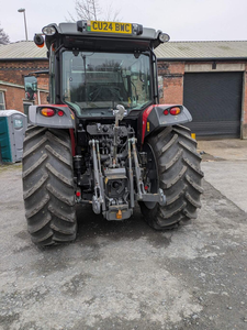 Achetez des équipements agricoles Massey Ferguson 5711M/MF290 4WD haute puissance, neufs et d'occasion, à prix abordables près de chez moi - Product Image 4