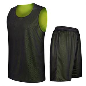 Uniforme de basket-ball personnalisé en gros, sublimé, uniforme en maille respirante, uniforme de basket-ball sur mesure - Product Image 1