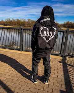 Sudaderas con capucha y pantalones de chándal apilados acampanados Conjunto de chándal de dos piezas Bordado desgastado personalizado Apliques Unisex Jogging Sweatsuits - Product Image 5