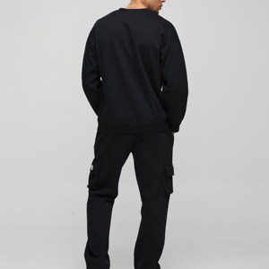 เสื้อสเวตเชิ้ตคอกลมสีดำสำหรับผู้ชาย พิมพ์ลายการ์ตูน ทรงปกติ สวมใส่สบายๆ สำหรับฤดูใบไม้ร่วง - Product Image 3