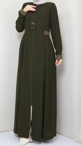Abaya Casual Elegante y Lujosa con Brillo Satinado para Mujer, Sensación Suave y Sedosa, Estilo Modesto y Elegante, Uso Diario, Ligera y Transpirable - Product Image 2