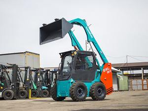 Mini-chargeuse sur pneus Sunward SWL2810, machine de construction compacte haute performance - Product Image 2