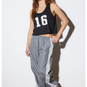 Camisa de malla impresa personalizada para mujer Jersey deportivo transpirable de calidad original con estilo de cuello en V para adultos - Product Image 4