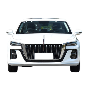 H5 Edición Usada, Auto a Gasolina, 4 Puertas, 5 Asientos, Sedán de Lujo, Modelo 2024, Motor 6.1-8L, Transmisión Automática, Techo Panorámico, Volante a la Izquierda - Product Image 2