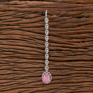 นักออกแบบแรงบันดาลใจชื่อดังโรเดียมชุบลูกบาศก์เซอร์โคเนีย Maang Tikka ด้วยลุคคลาสสิกในอินเดีย - Product Image 1