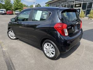 Usado cuidadosamente 2022 Chevrolet Spark 1LT FWD Dirección izquierda Euro III Emisión 5 asientos - Product Image 3