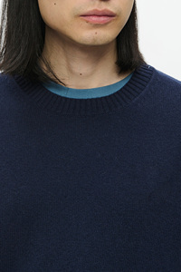 Pull en maille classique à col rond, coupe moderne essentielle pour homme, coupe décontractée exclusive, confortable pour l'hiver, pull pour homme - Product Image 5