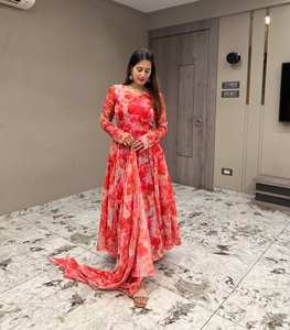 Traje Anarkali de diseño Floral para fiesta de invierno, estampado Digital étnico, Material de Organza Tabhi para ropa India pakistaní - Product Image 4