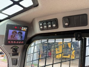 Para Caterpillar 257D 4x4 Skid Steer Loader 40 toneladas de carga nominal Mini Dumper cargador frontal bomba de cojinete de motor núcleo de caja de cambios - Product Image 3