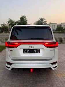 NUOVO 2025 Land Cruiser LC300 Edizione VIP 3.5L Turbo 409CV 6 Cilindri 4WD Benzina Trasmissione Automatica Guida a Sinistra - Product Image 6