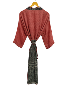 Kimono pour femme Robe d'été Bikini Cover Up Night Wear Long Robe, fait à la main indien Vintage en soie recyclée Sari Kimono, - Product Image 4