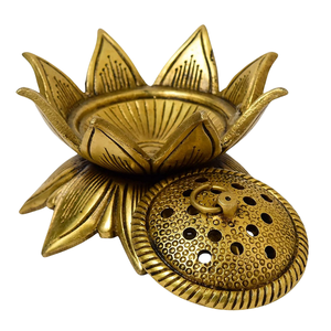 Quemador de incienso clásico de metal para crear una atmósfera tranquila en la habitación, quemador de incienso de latón para decoración del hogar y fragancia. - Product Image 5