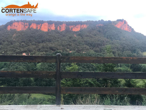 Badia H3C Clôture en acier corten pour jardins et parcs Hauteur 1500 mm Interaxis 2000 mm Système de fixation UNP - Product Image 2