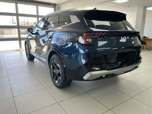 Voiture d'occasion parfaite : <span class=keywords><strong>Kia</strong></span> <span class=keywords><strong>Sportage</strong></span> HEV Earth SUV 2025 – Expédition mondiale - Product Image 6