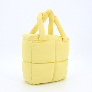 <span class=keywords><strong>2026</strong></span> 女式迷你软垫蓬松购物手提包 带绗缝的肩背包 - Product Image 6