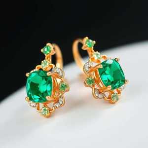 Elegante Pendiente de Gota Octogonal de Circonita Cúbica Verde Hidro de 10×12 mm, Plata de Ley 925 Chapada en Oro de 18K, Joyería Hecha a Mano de 4 Pulgadas, Regalo para Ella - Product Image 6