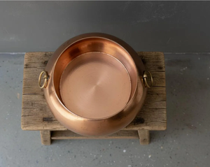 Pot de fleurs rond en cuivre et or fait à la main, personnalisé, pour l'intérieur et l'extérieur, avec poignée, pour la décoration de la maison et du jardin - Product Image 1