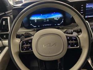 ฮอนด้า ซีอาร์-วี ไฮบริด อีเอ็กซ์ ปี 2022 มือสอง พวงมาลัยขวา/ซ้าย เกียร์อัตโนมัติ 6 สปีด เบาะหนัง หลังคาซันรูฟ กล้องมองหลัง ยาง R17 ภายในสีเข้ม ลดราคา - Product Image 2