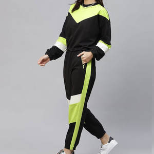 Survêtement de sport élégant à manches longues pour femmes de grande taille, confortable et pour une tenue décontractée et des activités sportives en hiver - Product Image 2