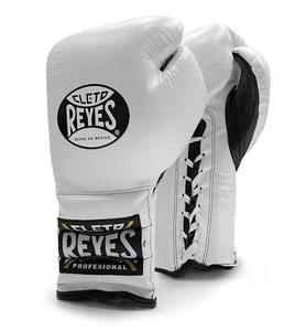 Set de Boxeo Personalizable Cleto Reyes y Guantes de Kick Boxing Premium en Cuero Vacuno Genuino para Artes Marciales y Entrenamiento Físico - Product Image 3
