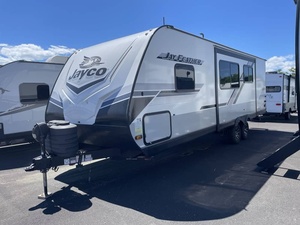 El Más Vendido: Nuevo Moderno - Usado 2024 Jayco Jay Feather 25RB Listo para Enviar con Entrega Puerta a Puerta - Product Image 2