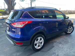Ford Escape SE FWD 2016 - Product Image 2