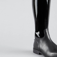 Nouvelles cuissardes de protection en cuir de haute qualité pour femmes, style 2023, pour moto, équitation occidentale et équitation à cheval, avec éperons et étriers