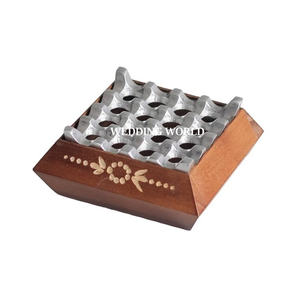 Cendrier en bois à neuf trous de qualité supérieure cendrier design fait à la main forme carrée cendrier en métal en gros - Product Image 2