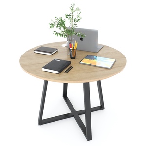 CBBA061 Mesa Redonda (1m) y 4 Sillas Tapizadas en Negro con Patas de Hierro, Abrigos para Mujer - Product Image 2
