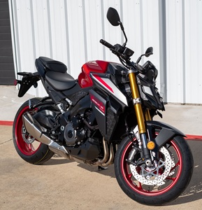 Las Mejores Ofertas de Subasta 2026: Nueva Motocicleta GSXS1000 Street - Product Image 1