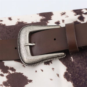 Jupe en cuir de vachette de haute qualité, sur mesure, dernier cri, élégante, confortable, imperméable, couleur unie, design optimal - Product Image 3