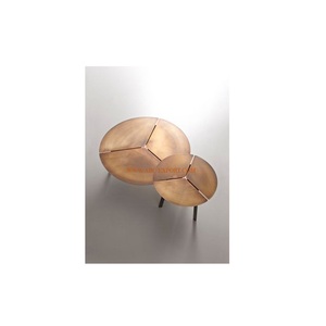 Ensemble de 2 tables centrales en laiton de forme ronde de différentes tailles Tables centrales de fantaisie décoratives modernes classiques - Product Image 1