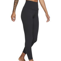 Ensemble de vêtements de sport pour femmes, taille moyenne, grande taille, uni, tendance TikTok, vente en gros, prix avantageux, leggings et soutien-gorge noirs