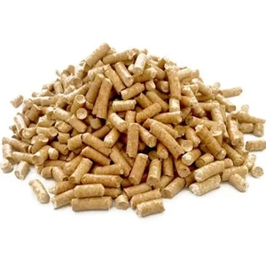 Suministro confiable de pellets de biomasa de madera de pino de alto poder calorífico Abastecimiento sostenible para Europa Asia Patrón de aserrín 6mm de diámetro - Product Image 5