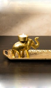 Plateau décoratif en métal doré de luxe avec texture géométrique, plateau de service moderne pour la décoration de la maison, table et cadeaux - Product Image 6