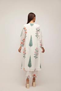 Gulbhaag Ensemble de costumes indiens de qualité haut de gamme Pantalon Kurti élégant du fabricant indien pour vêtements indiens et pakistanais - Product Image 2