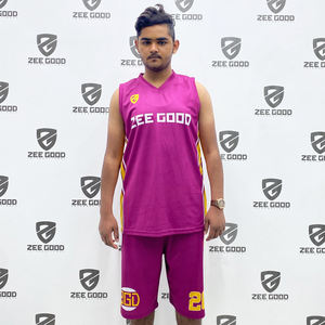 Ensemble de maillots et shorts de sports d'été personnalisables de haute qualité Impression par sublimation pour les équipes de football et de basket-ball - Product Image 1