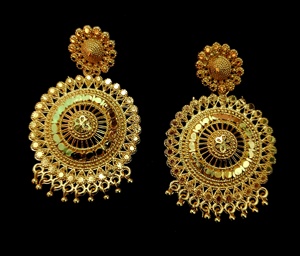 ชุดต่างหูพร้อมดีไซน์แบบดั้งเดิม22CT ต่างหูชุบทองแบบ Jhumka เครื่องประดับสำหรับผู้หญิงที่สวมใส่โดยผู้ส่งออก - Product Image 2