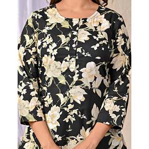 Conjunto de Ropa Americana, Estampado de Flores Negras, Algodón - Product Image 2
