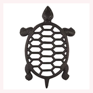 Combo de bandeja y salvamanteles de metal Premium todo en uno, accesorio de cocina elegante y reutilizable con tapa protectora - Product Image 1