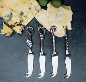 Ensemble de 4 couverts à fromage en acier inoxydable antique ensemble de couverts Royal Handmade Home Kitchen Use Cheese Set - Product Image 3