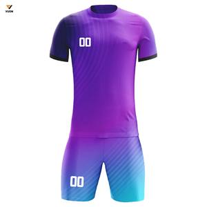 Uniformes de fútbol de alta calidad OEM al por mayor con logotipo personalizado de bolsillo Jersey para juegos deportivos entrenamiento personalizado para equipo de fútbol - Product Image 2