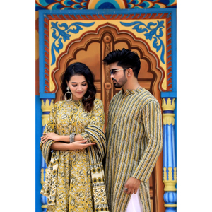 Parti aşınma Anarkali çağdaş bir büküm ve etnik baskılar ile set zarif Anarkali katmanlı tasarım ve <span class=keywords><strong>net</strong></span> dupatta ile set - Product Image 5
