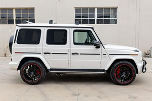G63 2019 con Motor V8 Biturbo, Equipado en Extensión, Mayormente sin Modificaciones - Product Image 3