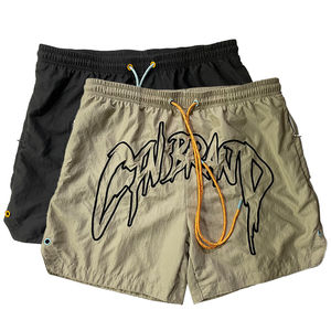 Logo personnalisé du fabricant OEM Short à cordon pour hommes Sports Beach Swimming Gym Private Label Short court - Product Image 1